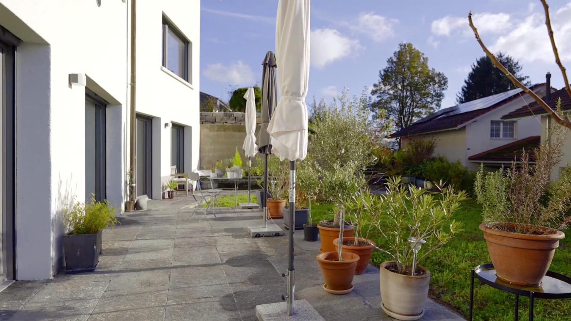 Gartenwohnung Im Modernen Stil Unterkulm Esterno foto